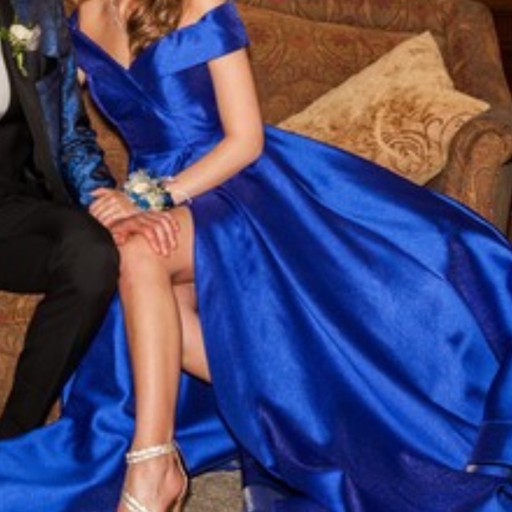 Jasz Blue Prom Dress